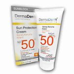 كريم واقي الشمس ديرما ديرم SPF 50+ المقاوم للماء والعرق بفيتامين C و E لحماية البشرة وتفتيحها