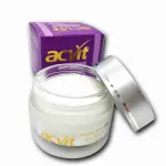 كريم اللؤلؤ من أكفيت Acvit 50 مل لتفتيح وتوحيد لون المناطق الداكنة