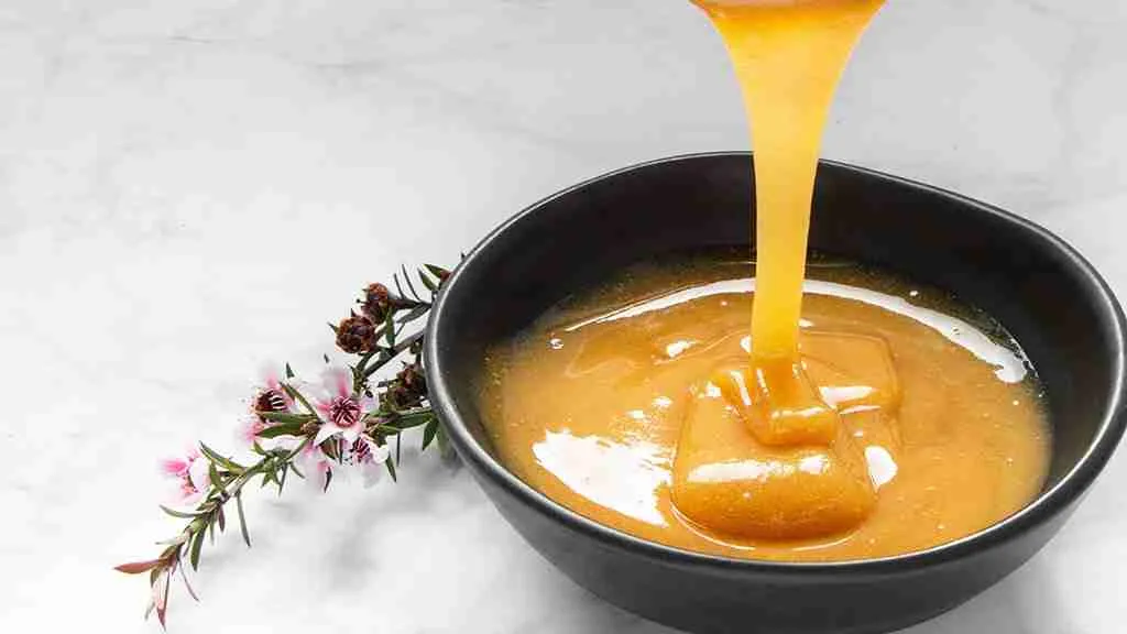 دليلك الشامل عن عسل المانوكا وفوائده المذهلة 3 DKDLcVlVoAEsTHz