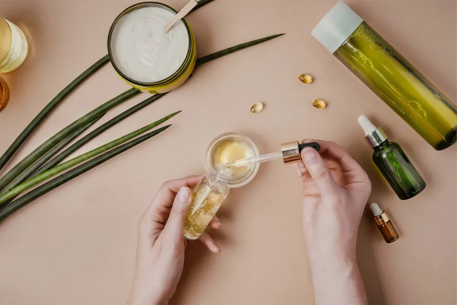 7 من أفضل منتجات العناية الطبيعية للرجال والنساء: دليل شامل لاختيار المكمل المناسب لاحتياجاتك